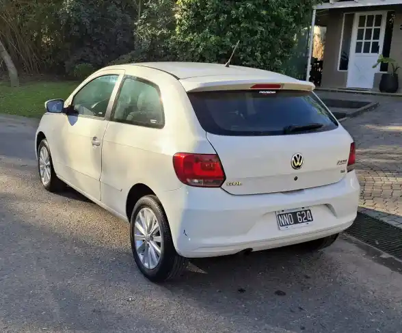 Volkswagen Gol Trend 1.6 Highline 101Cv 3P 2014 - foto 3