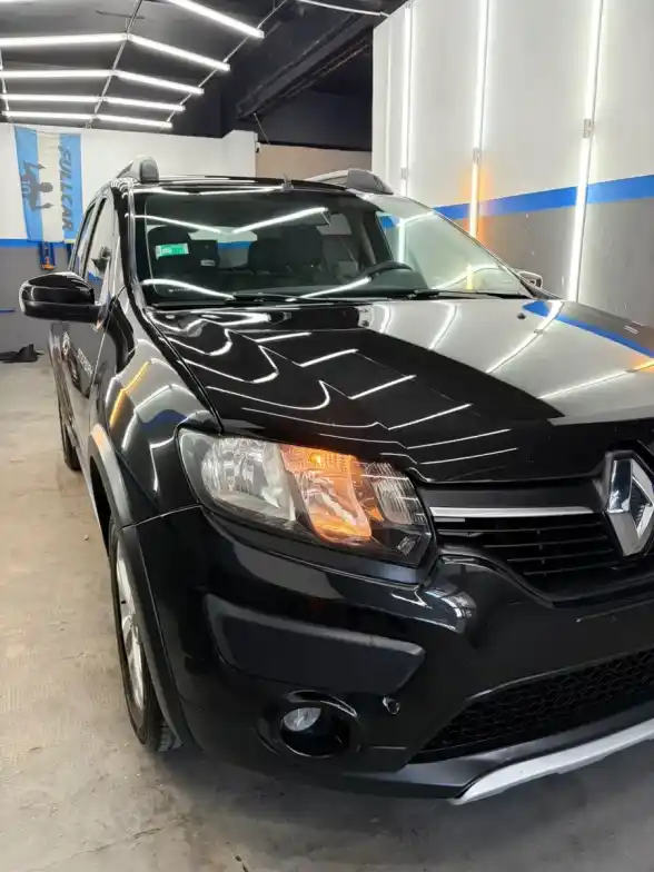 Renault Sandero Stepway 1.6 Dynamique 105Cv 2015 - foto 4