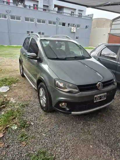 Volkswagen Crossfox 1.6 Trendline 2010 - foto 4