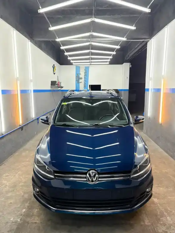 Volkswagen Suran 1.6 Imotion Highline 110Cv 2017 - foto 3