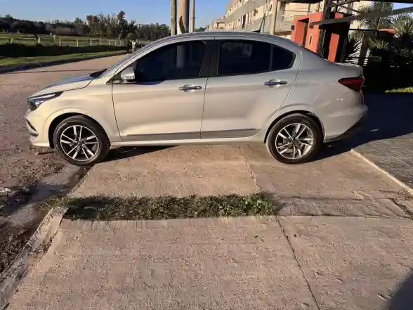 Fiat Cronos 1.3 Gse Precision Cvt 2024 - foto 2