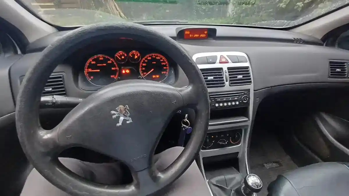 Peugeot 307 2.0 Sedan Hdi Xs 90Cv 2008 - foto 3