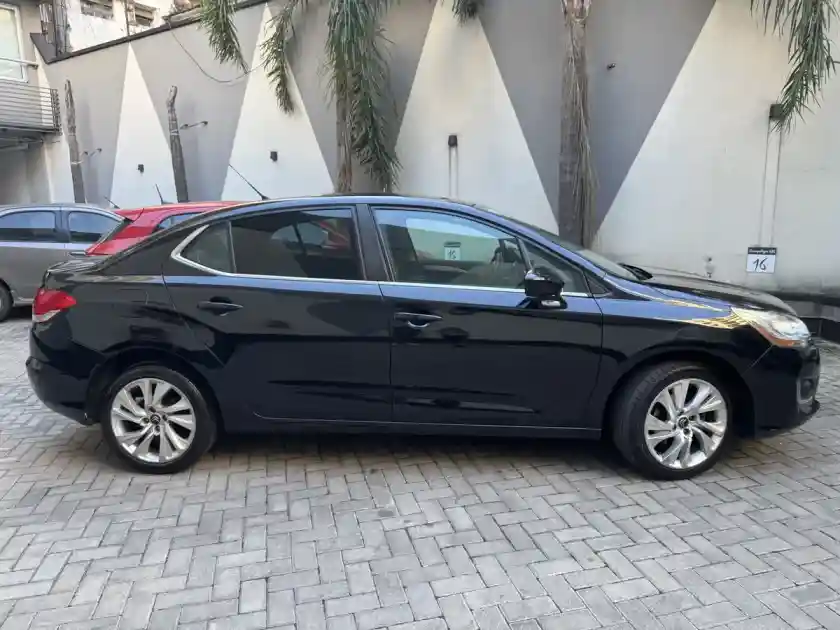 Citroën C4 Lounge 1.6 Tendence Hdi 115Cv 2014 - foto 3