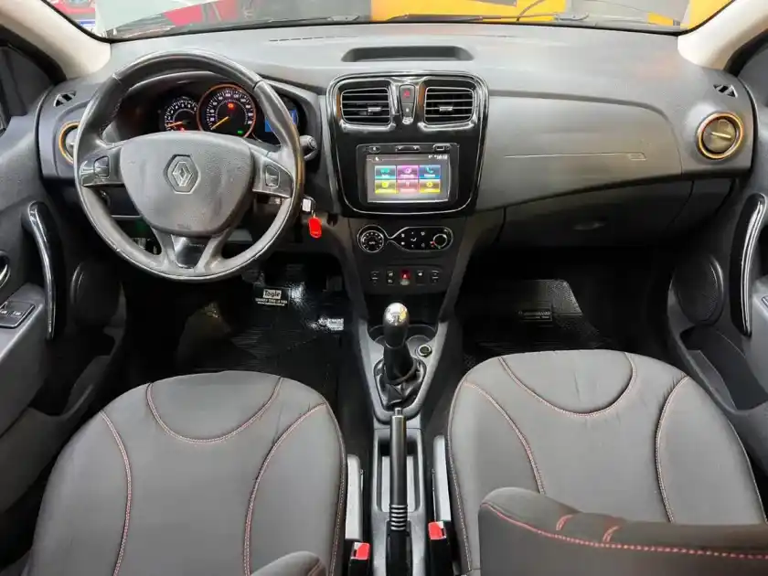 Renault Sandero Stepway 1.6 Privilege 105Cv 2016 - foto 3