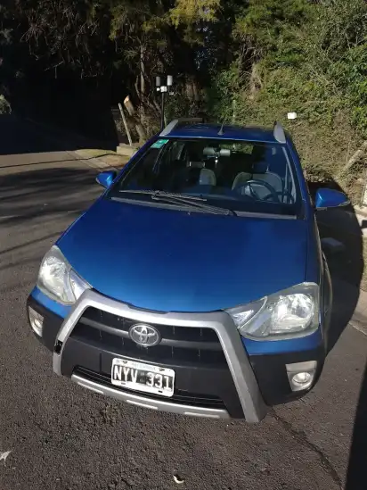 Toyota Etios Cross 1.5 Xls Mt 2014 - foto 1