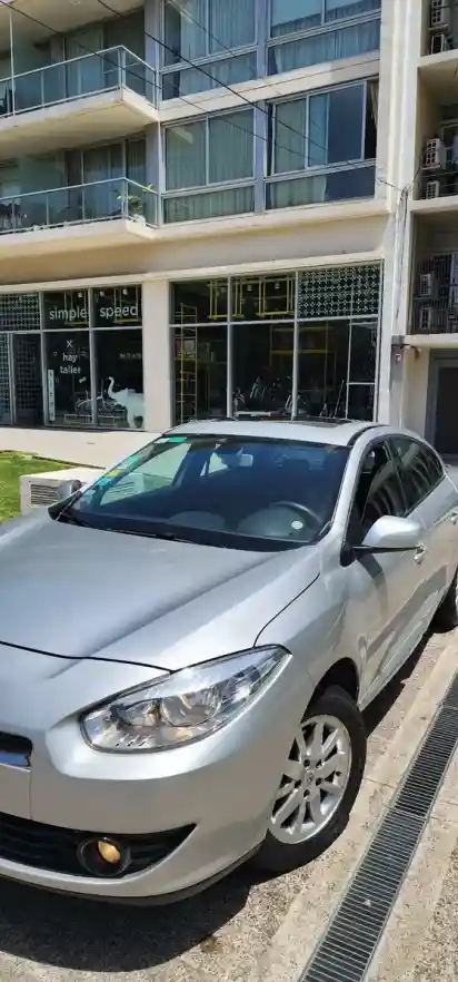 Renault Fluence 2.0 Luxe 2011 - foto 1