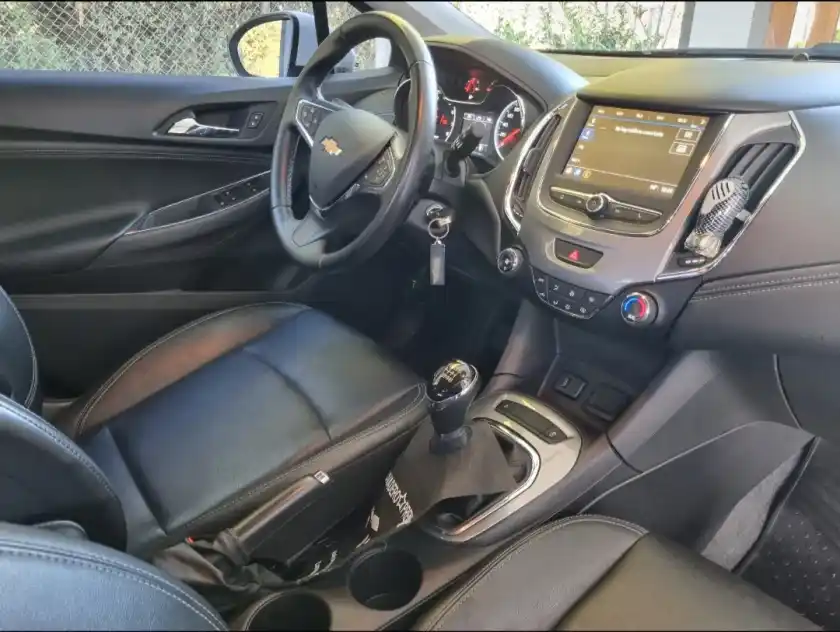 Chevrolet Cruze 5 1.4 Lt Mt 5P 2022 - foto 5