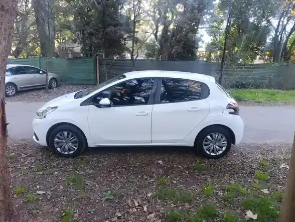 Peugeot 208 1.6 Active 2020 - foto 3