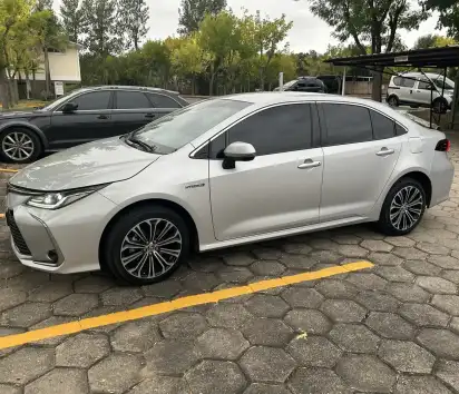 Toyota Corolla 1.8 Hev Seg Ecvt 2022 - foto 1