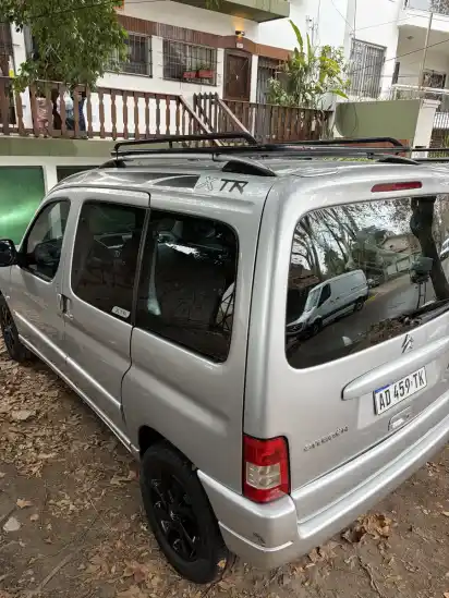Citroën Berlingo Multispace 1.6 Xtr Hdi 92Cv 2019 - foto 4