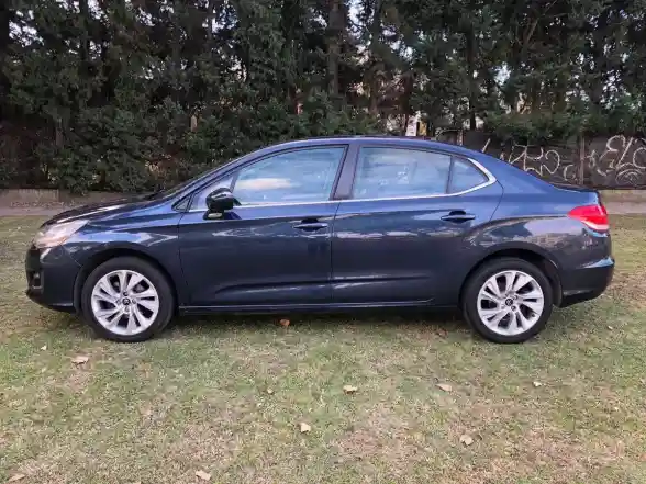 Citroën C4 Lounge 2.0 Tendance 2014 - foto 2