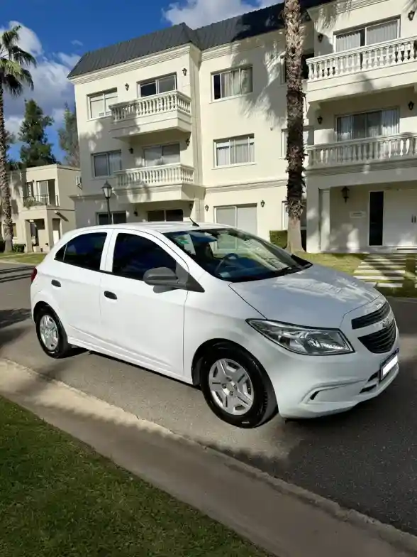 Chevrolet Onix 1.4 Joy Ls 98Cv 2018 - foto 3