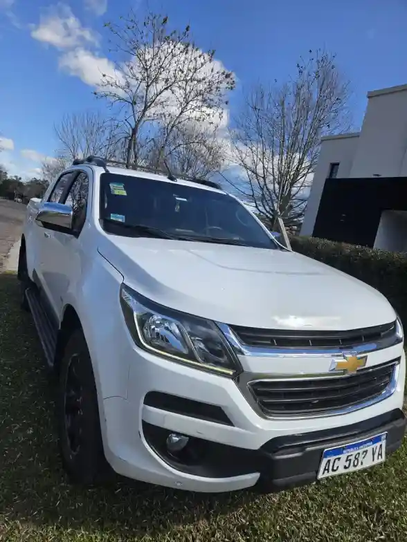 Chevrolet S-10 2.8 High Country Cd Tdci 200Cv 4X4 At 2018 - foto 2