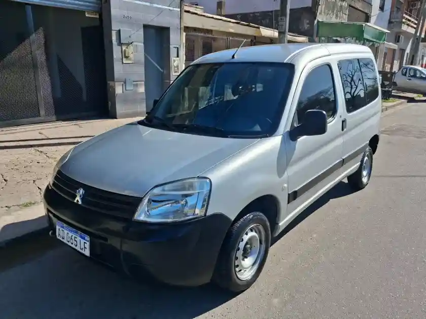 Peugeot Partner 1.6 Hdi Furgon Confort 92 5As 2018 - foto 3
