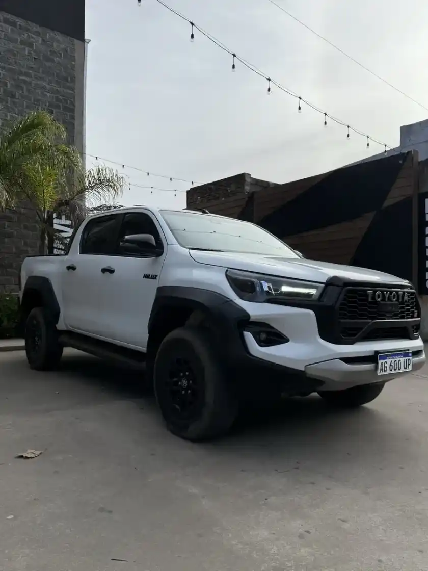 Toyota Hilux Pick-Up 2.8 Cd Gr-Sport 224Cv 4X4 At 2024 - foto 3