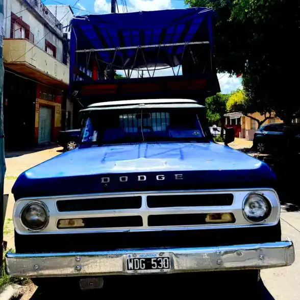 Dodge D100 1974 - foto 1