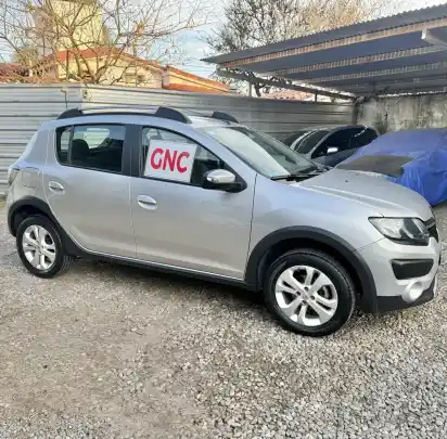 Renault Sandero Stepway 1.6 Privilege 105Cv 2018 - foto 3