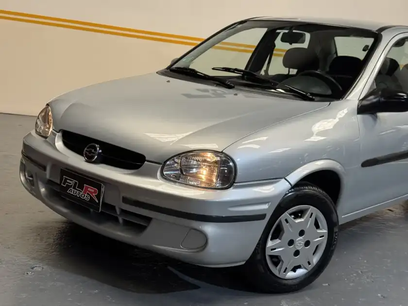 Chevrolet Corsa Classic 1.6 Gl Aa Dh 4P 2005 - foto 5