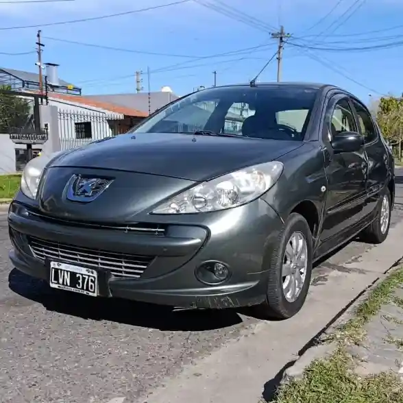 Peugeot 207 1.4 Sedan Allure 75Cv 2012 - foto 1