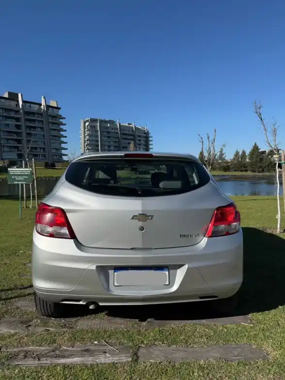 Chevrolet Onix 1.4 Lt 98Cv 2016 - foto 5