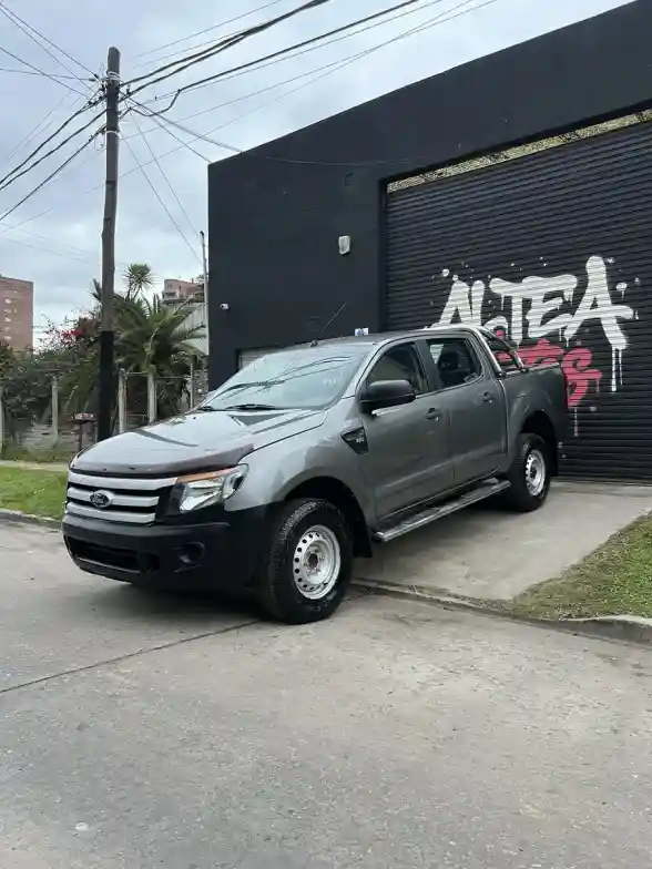 Ford Ranger 2015 - foto 1