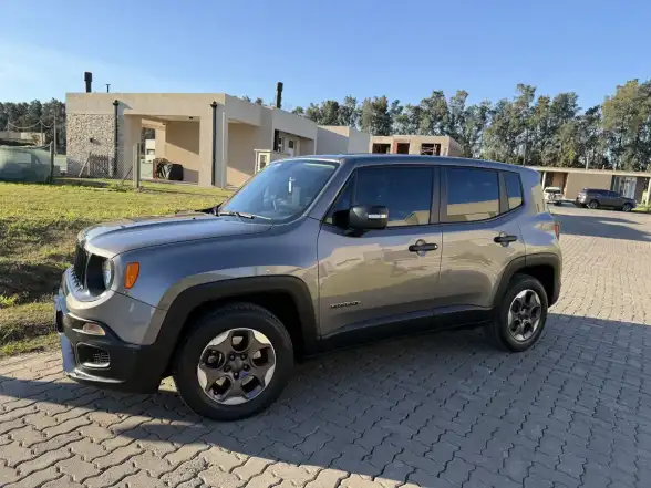 Jeep Renegade 1.8 Sport 2018 - foto 3