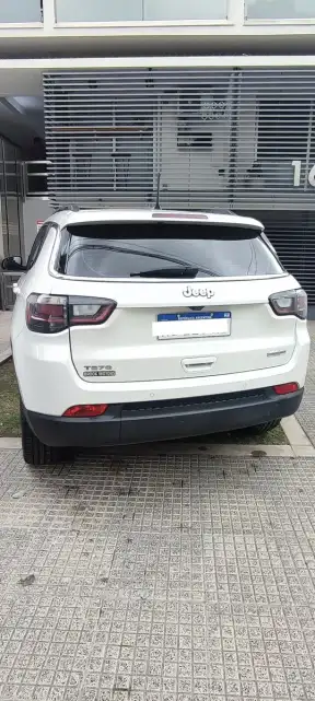Jeep Compass 1.3 T270 Longitude Plus At6 2023 - foto 2