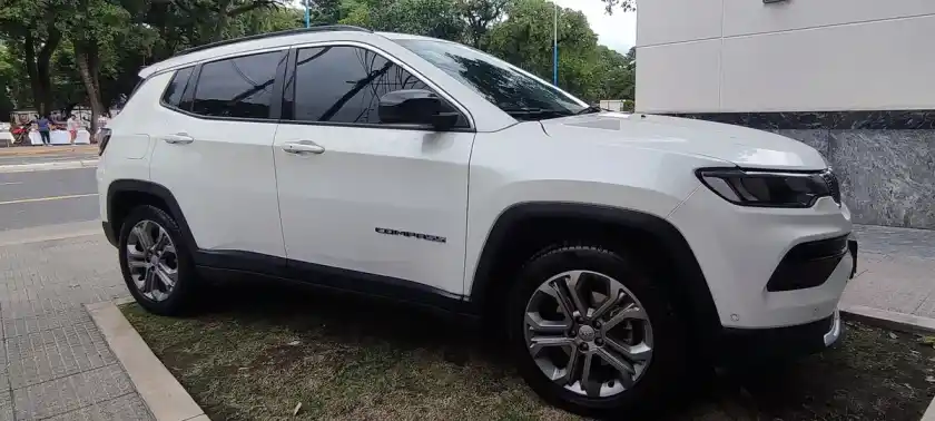 Jeep Compass 1.3 T270 Longitude Plus At6 2023 - foto 4