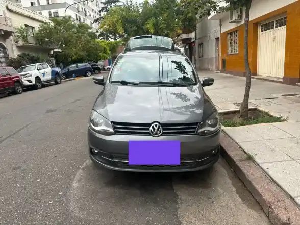 Volkswagen Suran 1.6 Imotion Highline 2013 - foto 5