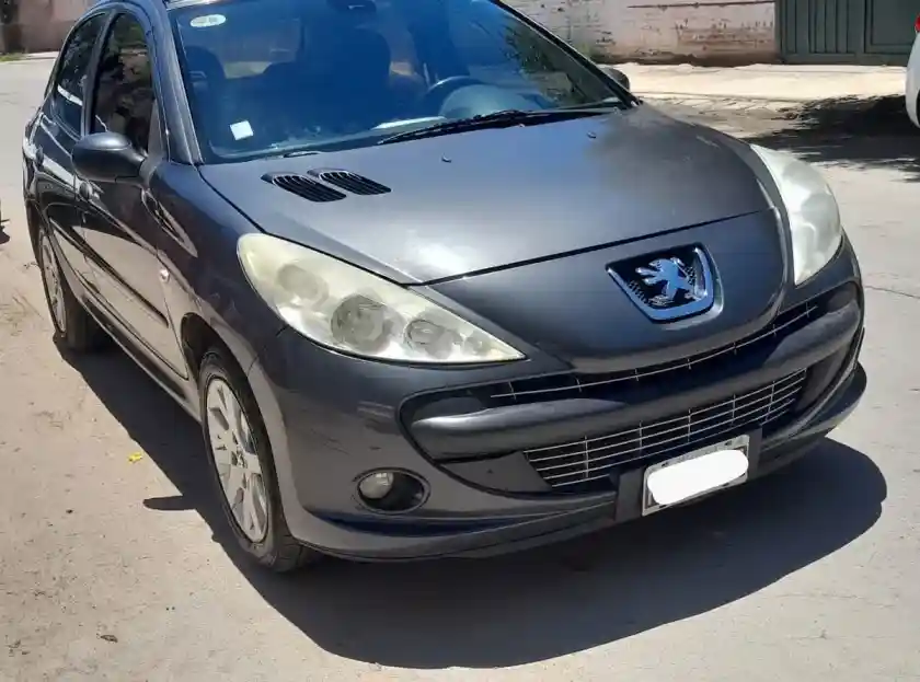 Peugeot 207 1.6 Xt 2011 - foto 2