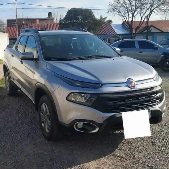 Fiat Toro 1.8 Freedom 4X2 At 2020 - foto 2