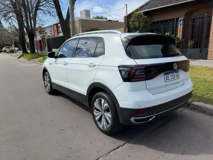 Volkswagen T-Cross 1.6 Highline At 2021 - foto 2