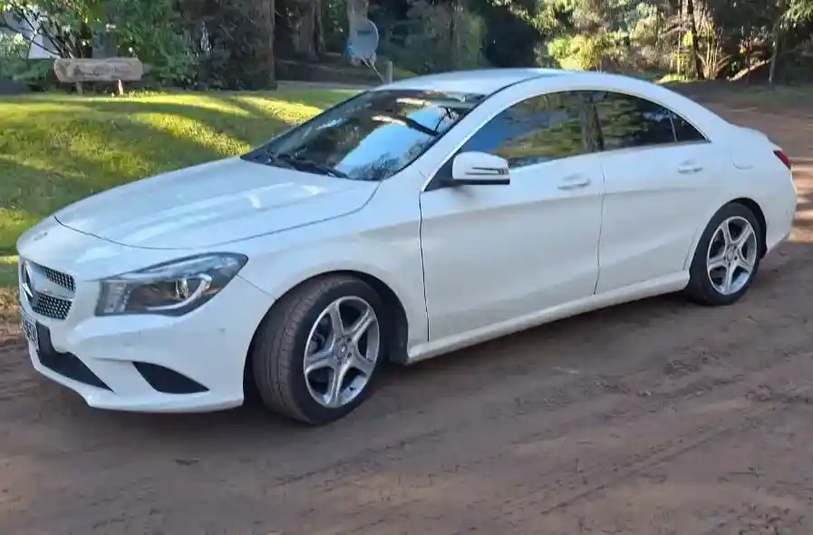 Mercedes-Benz Clase CLA 2013 - foto 1