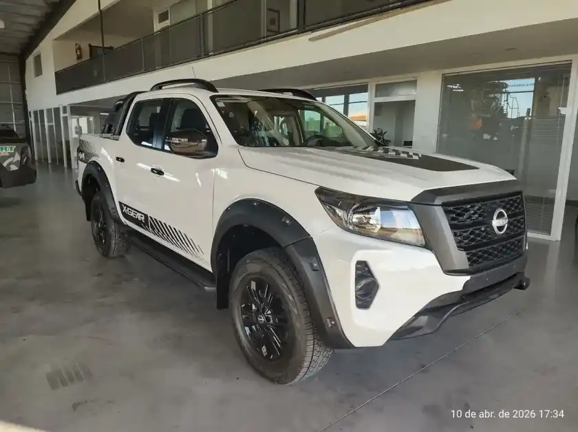 Nissan Frontier 2.3Bt X-Gear 4X4 At L22 2026 - foto 2
