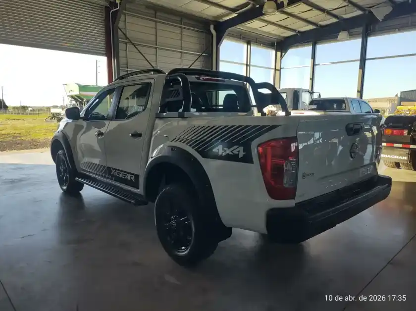 Nissan Frontier 2.3Bt X-Gear 4X4 At L22 2026 - foto 3