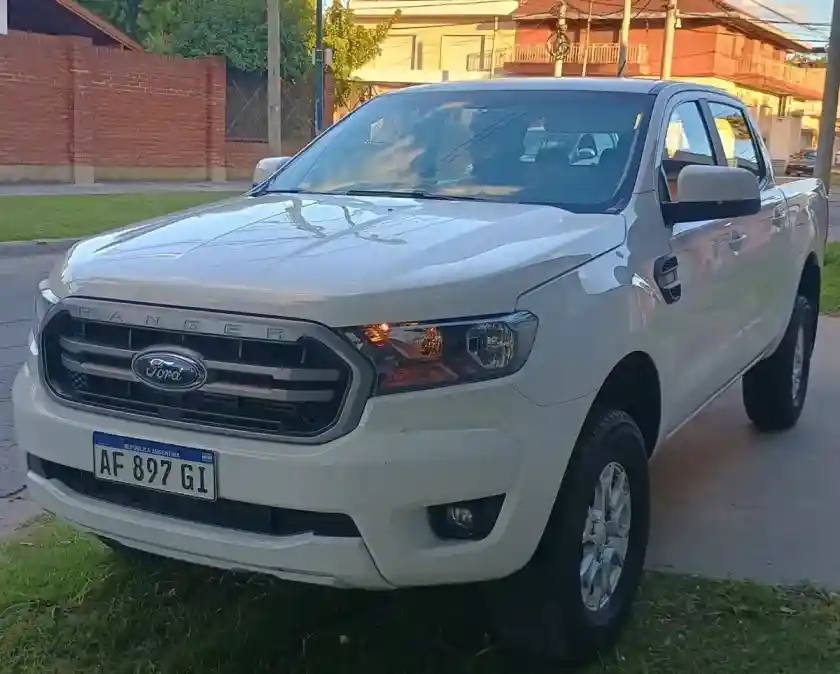 Ford Ranger 3.2 Cd Xls Tdci 200Cv 4X2 2023 - foto 1