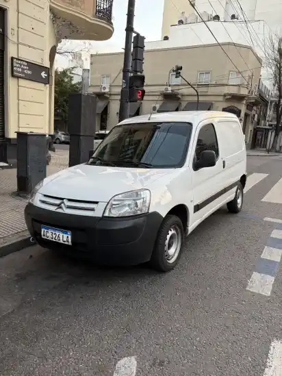 Citroën Berlingo Furgon 1.6 Hdi 92 Bussines 2018 - foto 1