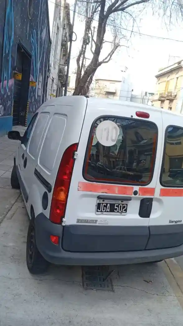 Renault Kangoo 1.6 2 Confort 5As Aa Da Svt 1Plc 2010 - foto 3