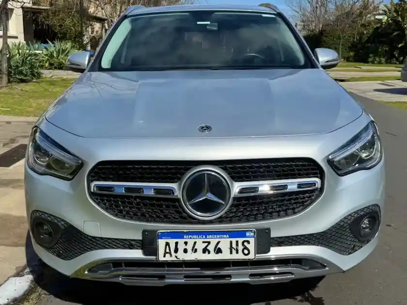 Mercedes-Benz Clase Gla 1.6 Gla200 Urban 156Cv 2020 - foto 2