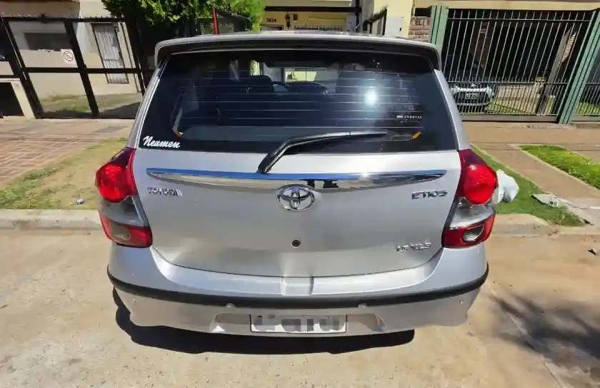 Toyota Etios 1.5 Xls At 2018 - foto 3