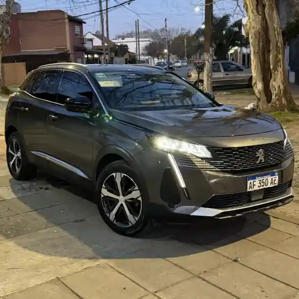 Peugeot 3008 2022 - foto 1