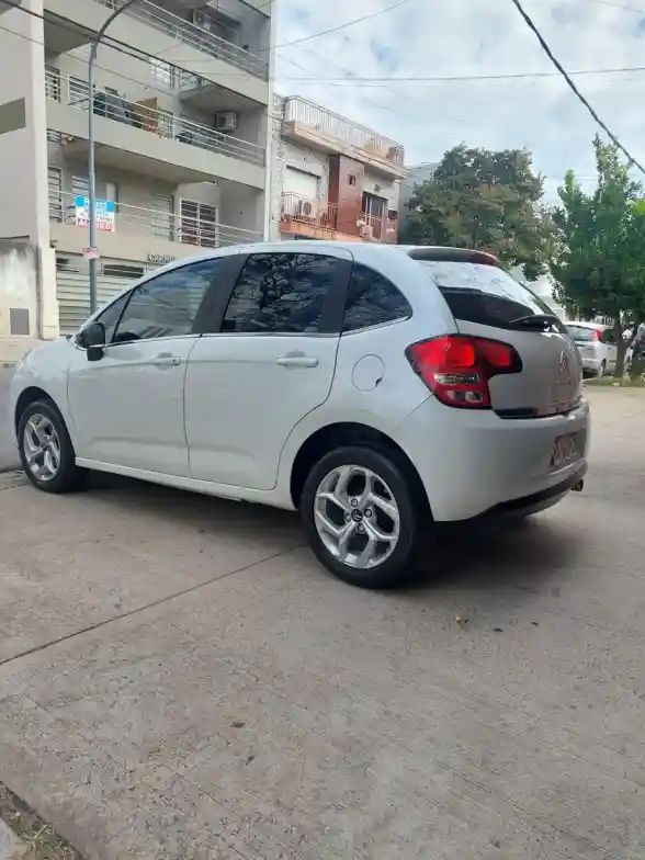 Citroën C3 1.6 Vti 115 Shine 2016 - foto 4