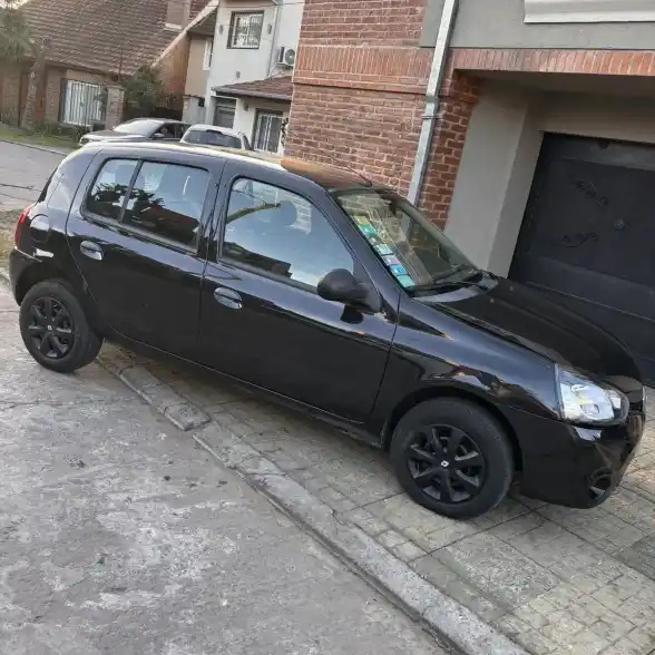 Renault Clio 1.2 Mío Expression Pack Ii Ab 2013 - foto 1