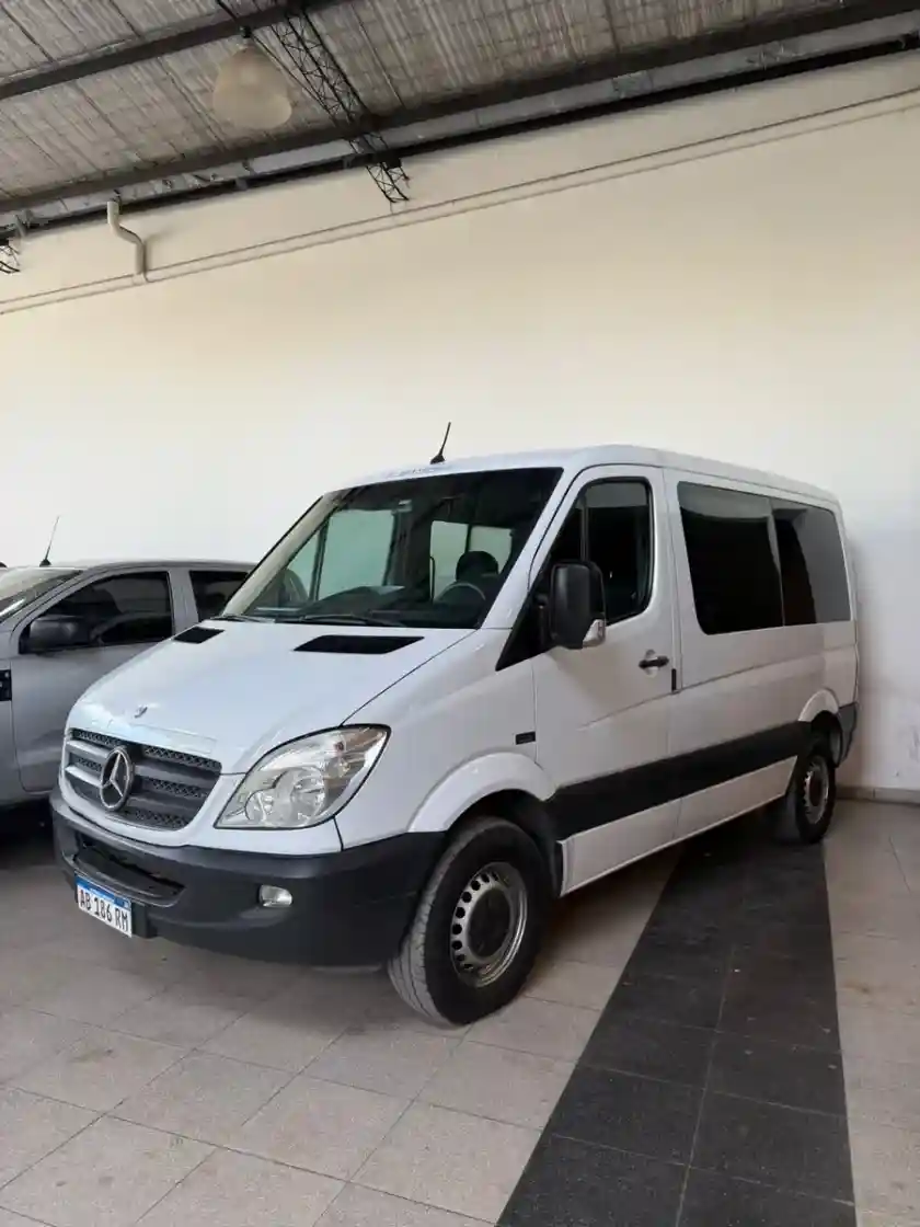 Mercedes-Benz Sprinter 2015 - foto 1