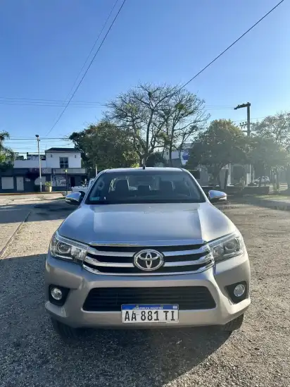 Toyota Hilux Pick-Up 2.8 Cd Srx 177Cv 4X4 At 2016 - foto 3