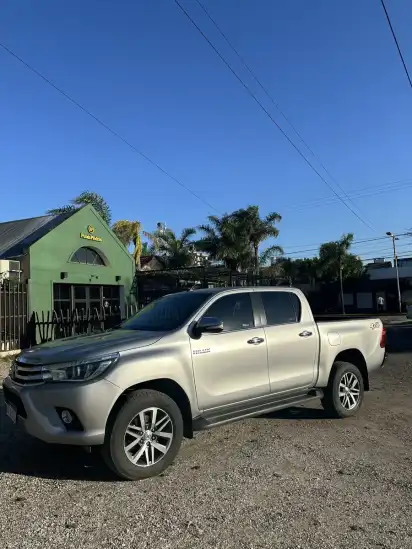 Toyota Hilux Pick-Up 2.8 Cd Srx 177Cv 4X4 At 2016 - foto 5