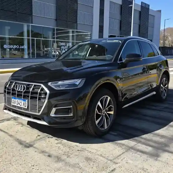 Audi Q5 2025 - foto 1