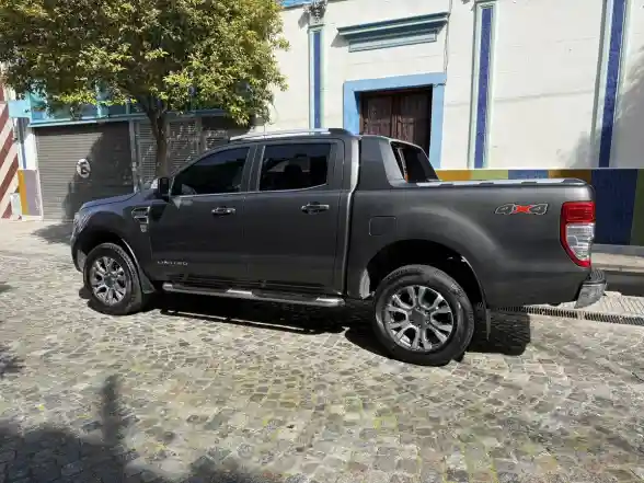 Ford Ranger 3.2 Cd Limited Tdci 200Cv 2021 - foto 4