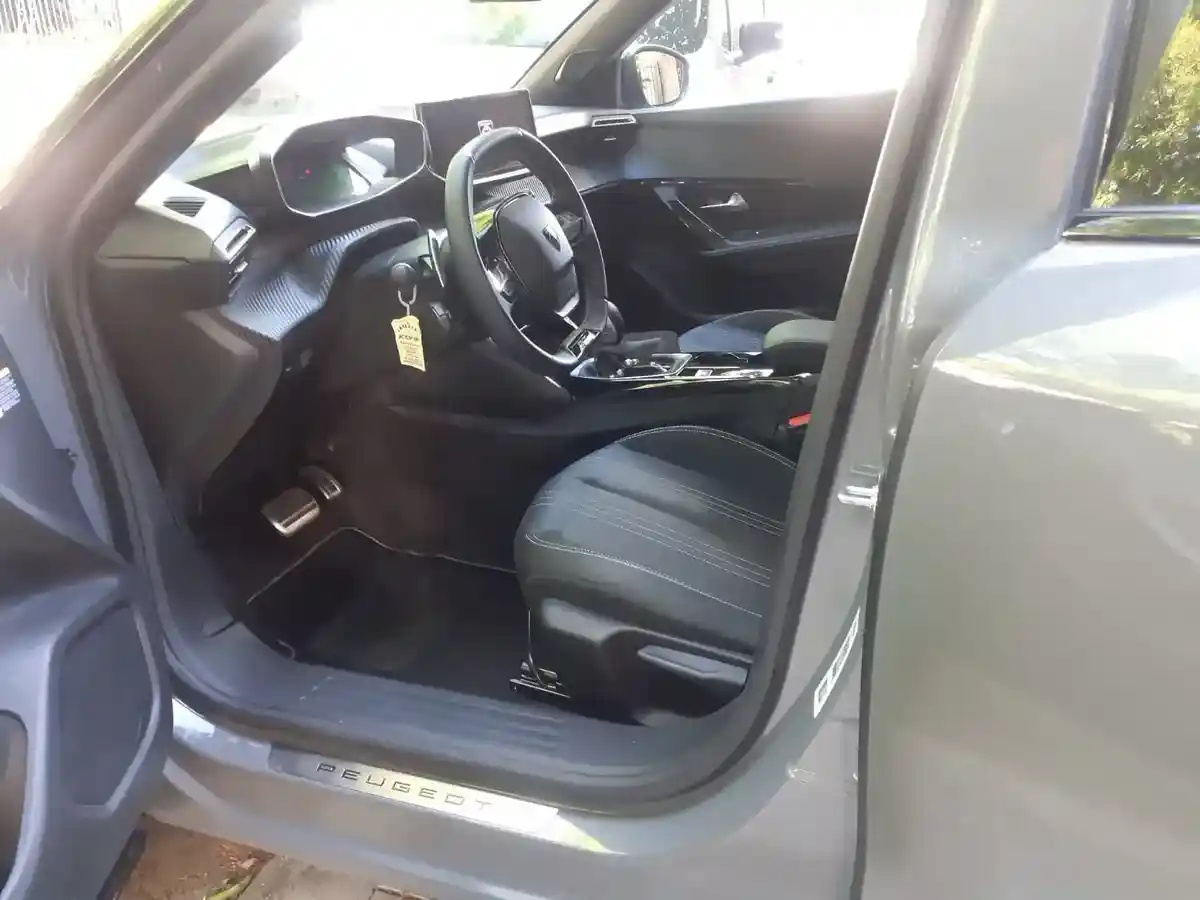 Peugeot 2008 1.2 Gt 2025 - foto 5
