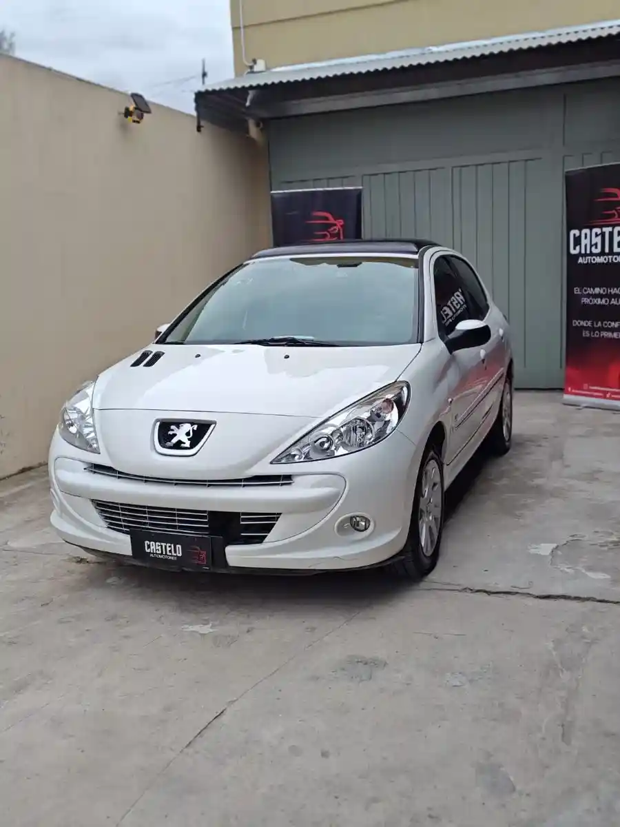 Peugeot 207 1.6 Xs 2012 - foto 2